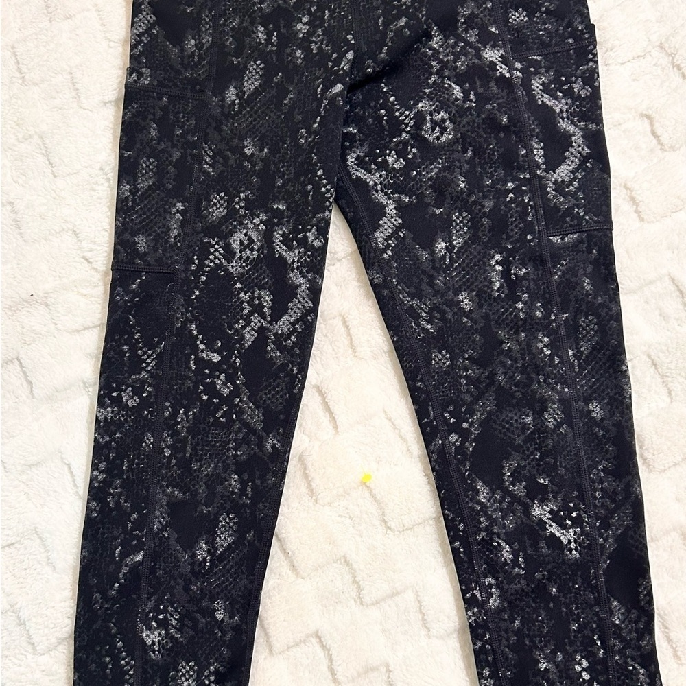 TUFF ATHLETICS Black and Gray Snake Print Leggings - Picture 3 of 5